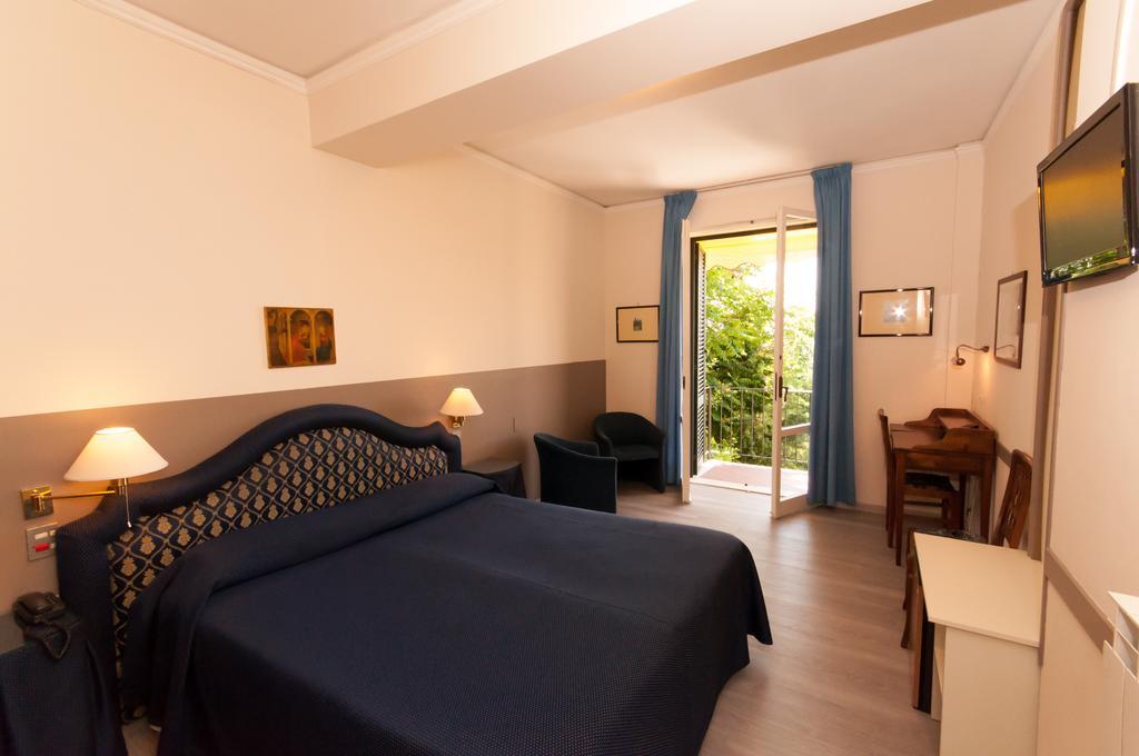 Hotel San Luca Cortona Exterior photo